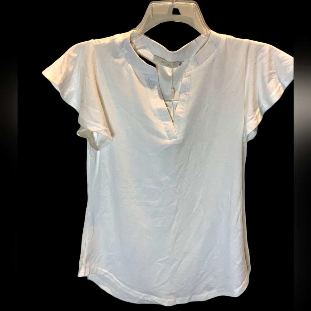NWT Elegant White Women's Top, Perfect for Summer